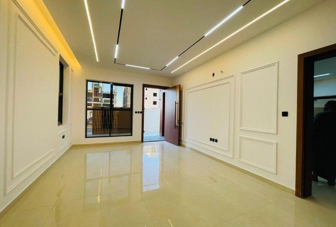 104271126 - Property Image 2