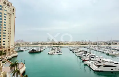 Apartment - 3 Bedrooms - 4 Bathrooms for rent in Marina Residences 6 - Marina Residences - Palm Jumeirah - Dubai