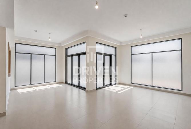 129749944 - Property Main Image