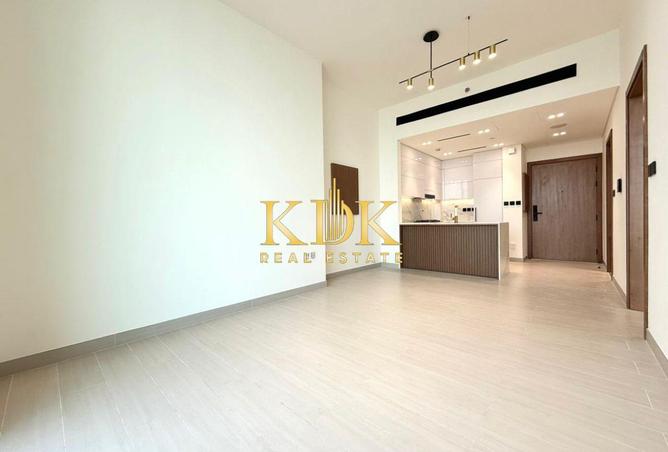 73112875 - Property Image 3