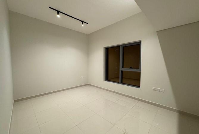 73111879 - Property Image 3