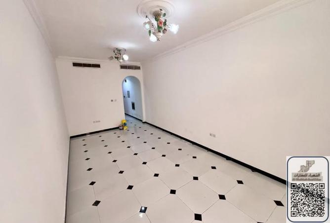 100432555 - Property Image 3
