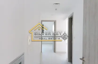 Apartment - 1 Bedroom - 2 Bathrooms for rent in Al Qulaya'ah - Al Sharq - Sharjah