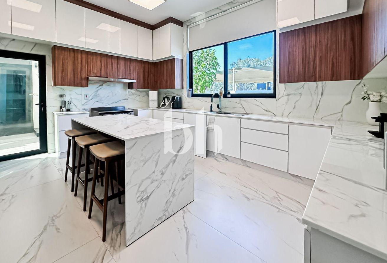 FULLY FURNISHED | Ready to move | UPGRADED photo 5