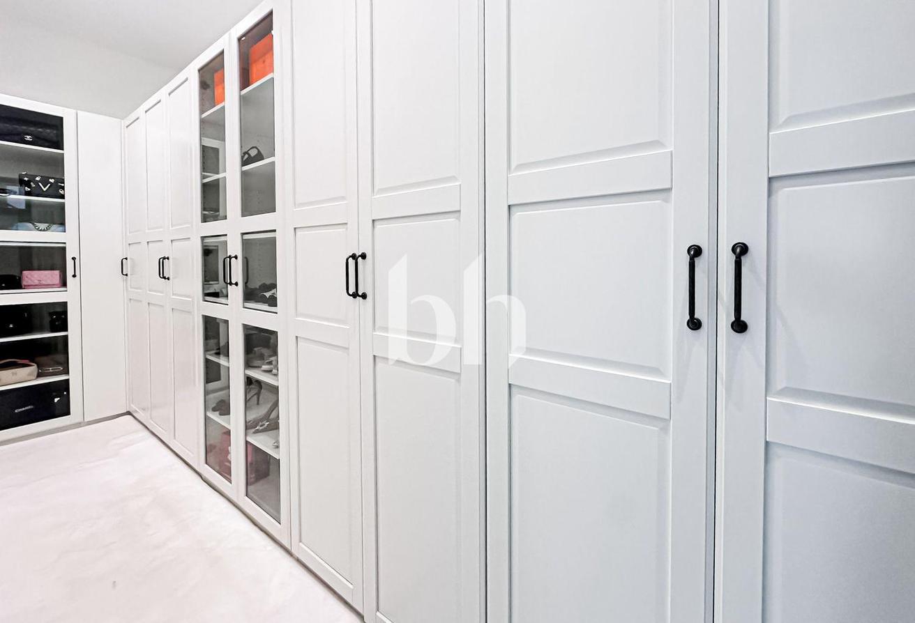FULLY FURNISHED | Ready to move | UPGRADED photo 13