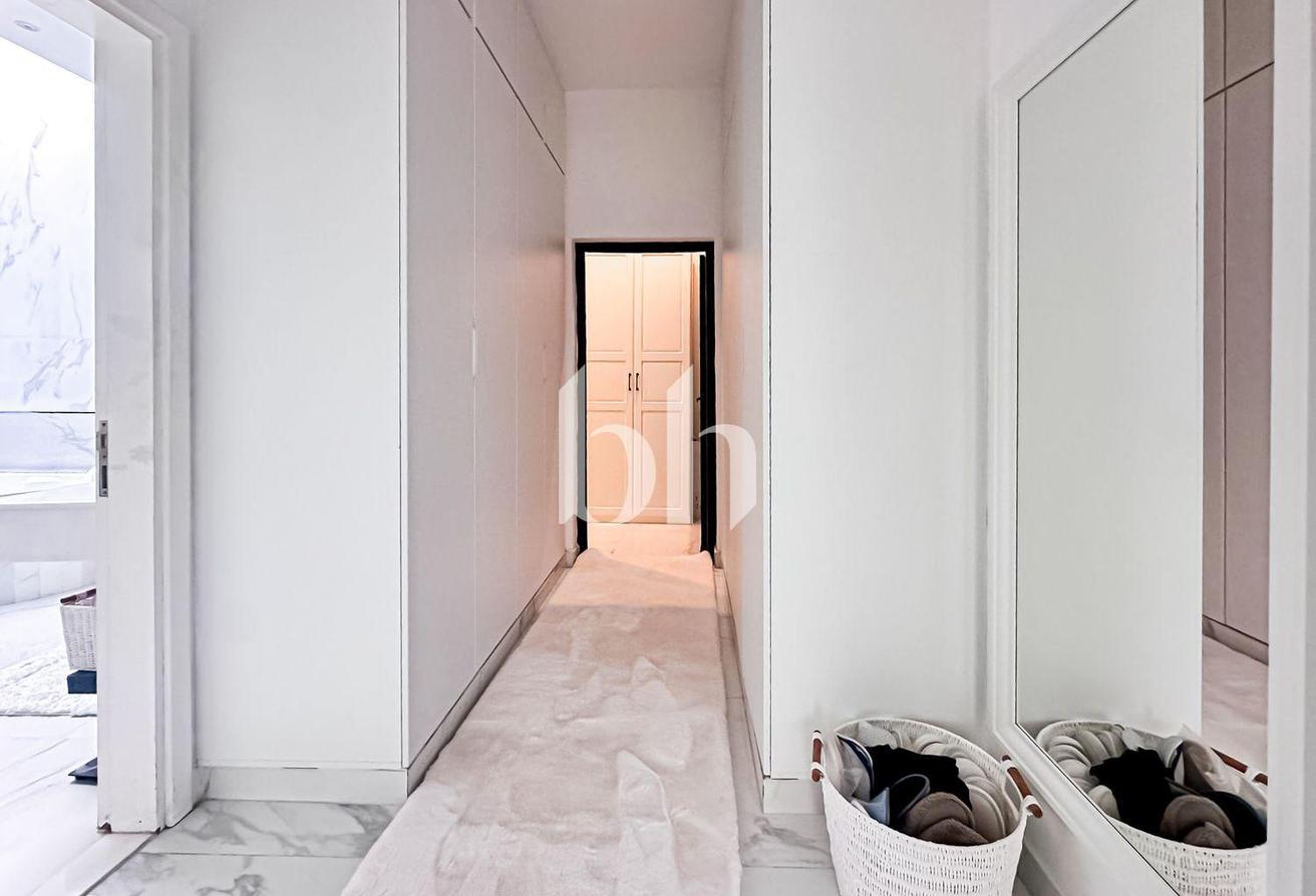 FULLY FURNISHED | Ready to move | UPGRADED photo 14