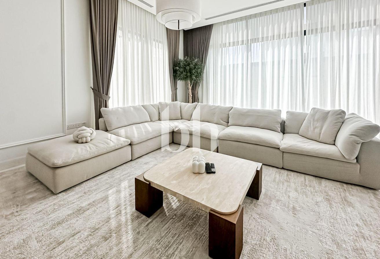 FULLY FURNISHED | Ready to move | UPGRADED photo 8