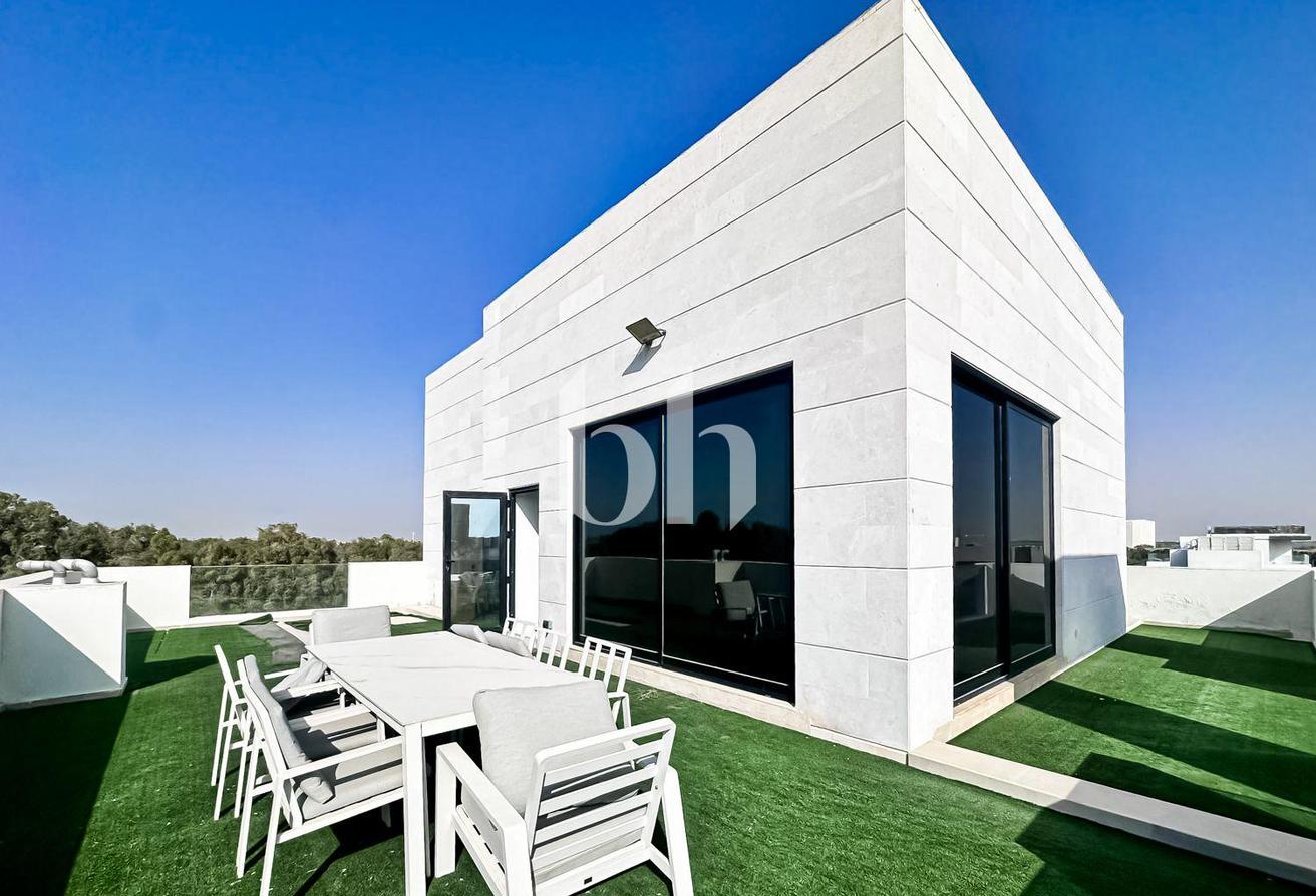 FULLY FURNISHED | Ready to move | UPGRADED photo 15