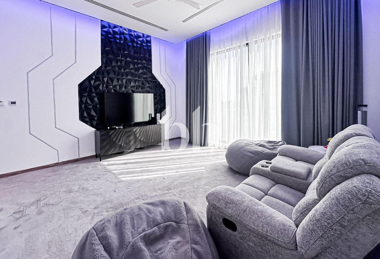 FULLY FURNISHED | Ready to move | UPGRADED photo 25