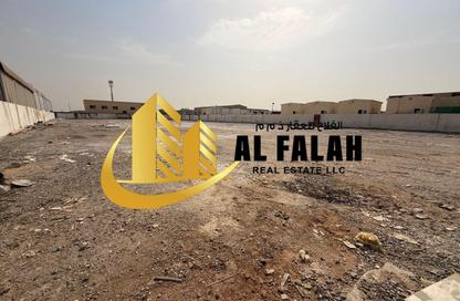 مستودع - استوديو - 2 حمامات للايجار في الصجعة الصناعية - الصجعة - الشارقة