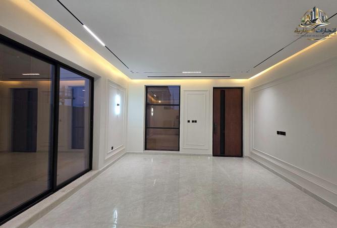 74642478 - Property Image 3