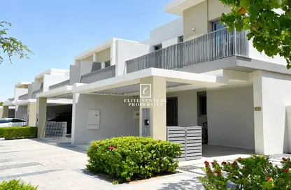 Townhouse - 3 Bedrooms - 4 Bathrooms for rent in Elan - Tilal Al Ghaf - Dubai