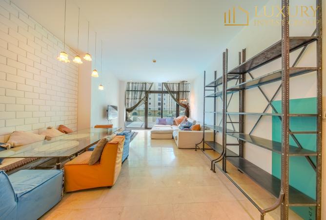 56145596 - Property Image 3