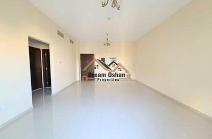 Apartment - 2 - 3 for rent in Al Khair Building - Dubai Silicon Oasis - Dubai