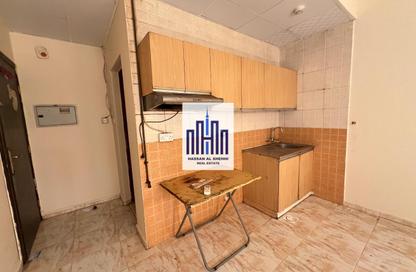 Apartment - Studio - 1 Bathroom for rent in Fire Station Road - Muwaileh - Sharjah Apartment - Studio - 1 Bathroom for rent in Fire Station Road - Muwaileh - Sharjah