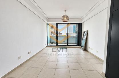 Apartment - Studio - 1 for rent in Goldcrest Views 2 - JLT Cluster J - Jumeirah Lake Towers - Dubai Apartment - Studio - 1 for rent in Goldcrest Views 2 - JLT Cluster J - Jumeirah Lake Towers - Dubai