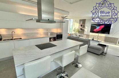 Apartment - 2 Bedrooms - 3 Bathrooms for rent in Maze Tower - Sheikh Zayed Road - Dubai