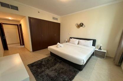 Apartment - 1 Bedroom - 2 Bathrooms for sale in Burj Al Nujoom - Downtown Dubai - Dubai