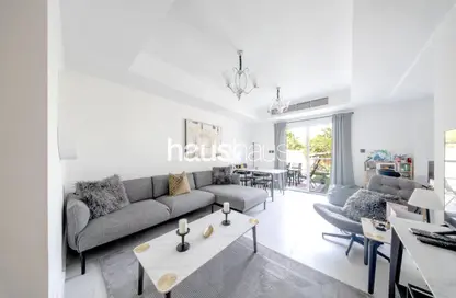 فيلا - 2 غرف نوم - 2 حمامات للبيع في الينابيع 11 - الينابيع - دبي