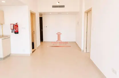 Apartment - 1 Bedroom - 2 Bathrooms for sale in Afnan 1 - Afnan - Midtown - Dubai Production City (IMPZ) - Dubai