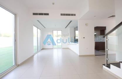 Townhouse - 4 - 4 for rent in Arabella Townhouses 3 - Arabella Townhouses - Mudon - Dubai