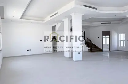 فيلا - 5 غرف نوم - 6 حمامات للايجار في الخوانيج 1 - الخوانيج - دبي