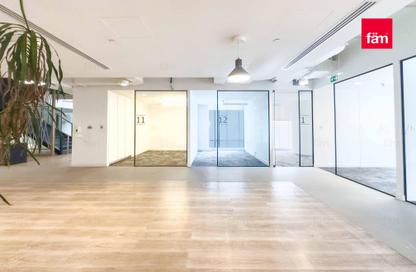 Office Space - Studio for rent in Vision Tower - Business Bay - Dubai