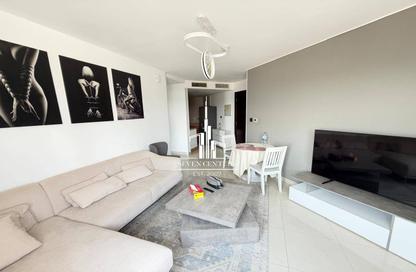 Apartment - 1 - 1 for rent in New Dubai Gate 1 - JLT Cluster Q - Jumeirah Lake Towers - Dubai Apartment - 1 - 1 for rent in New Dubai Gate 1 - JLT Cluster Q - Jumeirah Lake Towers - Dubai