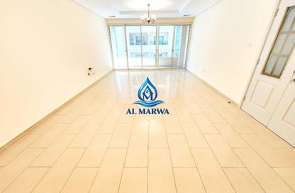 Apartment - 2 - 3 for rent in Al Nahda Complex - Al Nahda - Sharjah Apartment - 2 - 3 for rent in Al Nahda Complex - Al Nahda - Sharjah