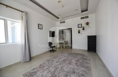 Apartment - 1 Bedroom - 2 Bathrooms for rent in Axis Residence 6 - Axis Residence - Dubai Silicon Oasis - Dubai