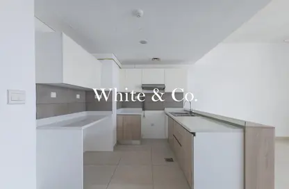 شقة - غرفة نوم - 2 حمامات للايجار في لا بيرلا بلانكا - منطقة 15 - قرية جميرا الدائرية - دبي شقة - غرفة نوم - 2 حمامات للايجار في لا بيرلا بلانكا - منطقة 15 - قرية جميرا الدائرية - دبي