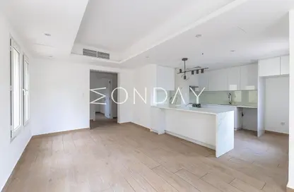 فيلا - 2 غرف نوم - 3 حمامات للايجار في الينابيع 4 - الينابيع - دبي