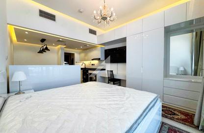 Apartment - Studio - 1 for rent in Royal Residence 1 - Royal Residence - Dubai Sports City - Dubai