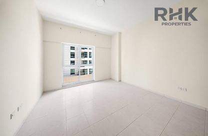 Apartment - 2 Bedrooms - 2 Bathrooms for rent in Cascades Tower - Dubai Marina - Dubai Apartment - 2 Bedrooms - 2 Bathrooms for rent in Cascades Tower - Dubai Marina - Dubai