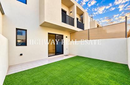 Townhouse - 2 - 3 for rent in Nasma Residence - Al Tai - Sharjah