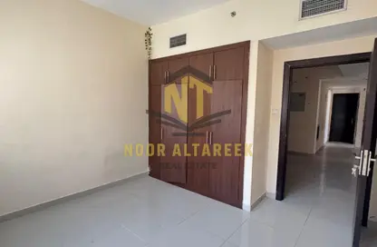 شقة - 2 غرف نوم - 2 حمامات للايجار في شارع التعاون الجديد - التعاون - الشارقة