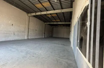مستودع - استوديو - 1 حمام للايجار في المنطقة الصناعية 11 - المنطقة الصناعية بالشارقة - الشارقة