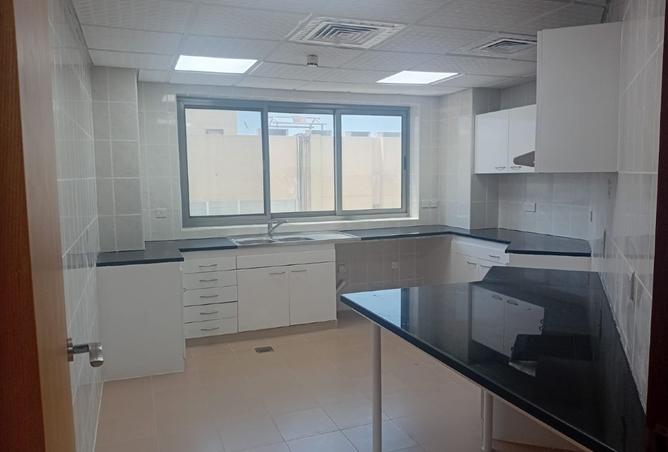 2 Bedroom with Huge Balcony | Family Building photo 3