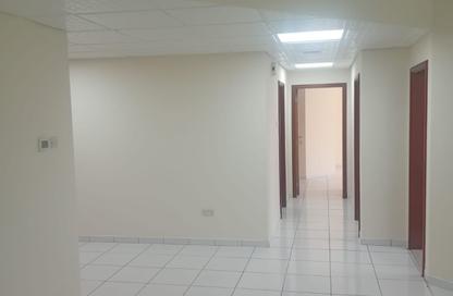 Apartment - 2 Bedrooms - 2 Bathrooms for rent in Karama Gold Building - Al Karama - Dubai Apartment - 2 Bedrooms - 2 Bathrooms for rent in Karama Gold Building - Al Karama - Dubai