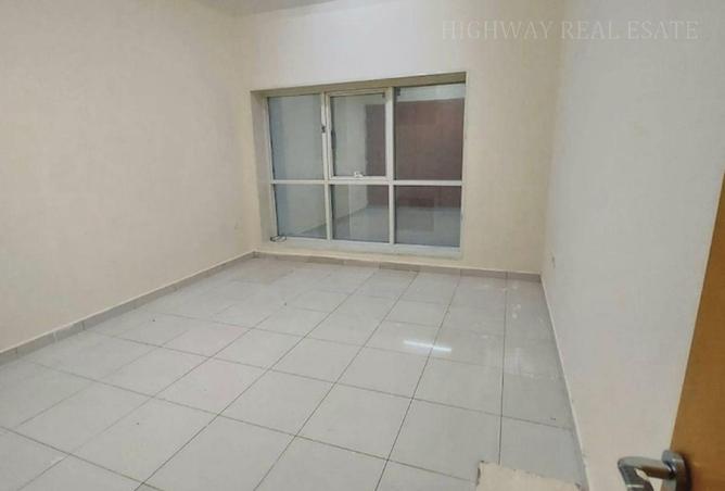 97399638 - Property Image 3