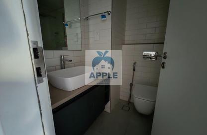Apartment - Studio - 1 Bathroom for rent in East Village - Aljada - Sharjah