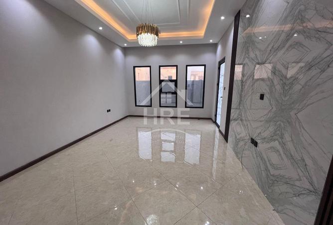 61697812 - صورة العقار 3