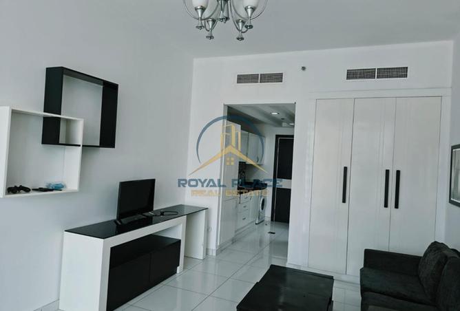 68280135 - Property Image 3