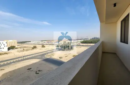 شقة - غرفة نوم - 2 حمامات للايجار في الزاهية - تجارية مويلح - الشارقة