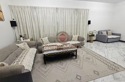 Apartment - 2 Bedrooms - 3 Bathrooms for sale in Al Thayyal 3 - Al Thayyal - Greens - Dubai