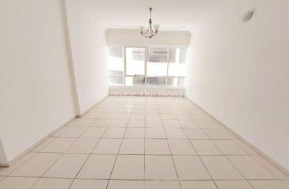 Apartment - 1 Bedroom - 2 Bathrooms for rent in New Al Taawun Road - Al Taawun - Sharjah