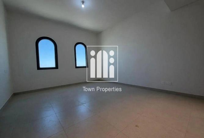 First Resident | Offer 4 Payment | Townhouse 3BR+M — photo 2