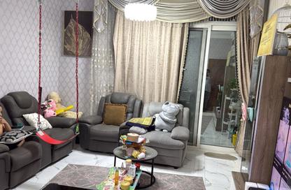 Apartment - 2 Bedrooms - 2 Bathrooms for sale in Oasis Tower - Al Rashidiya 1 - Al Rashidiya - Ajman