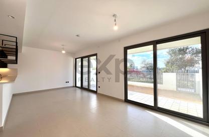 Townhouse - 3 Bedrooms - 4 Bathrooms for rent in Aura Gardens - Tilal Al Ghaf - Dubai