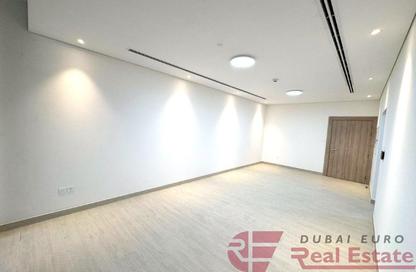 Apartment - 2 Bedrooms - 3 Bathrooms for rent in M2M Building - Meydan Avenue - Meydan - Dubai